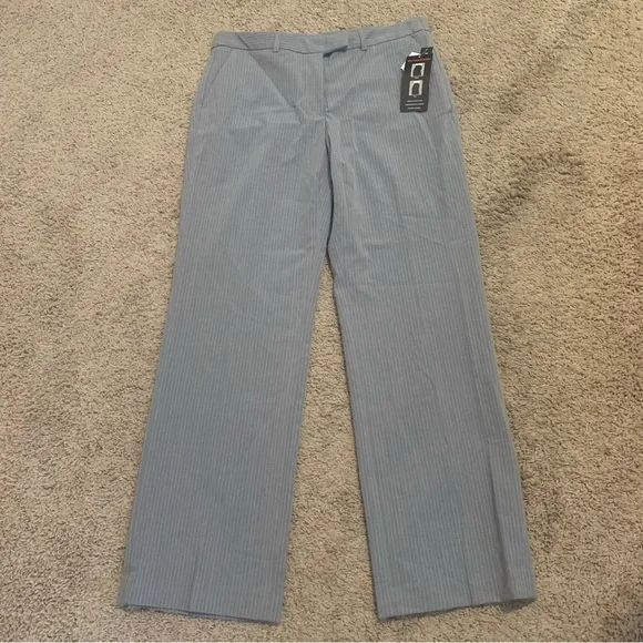 NWT Briggs New York Petite Pinstripe Pants 10P - Picture 1 of 10